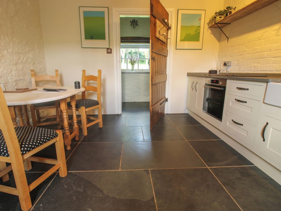 Fridge, electric kettle, toaster, cookware/dishes/utensils