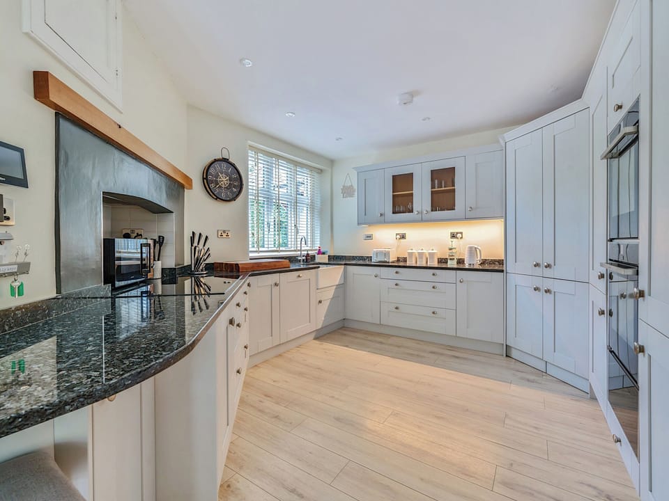 Fridge, dishwasher, electric kettle, toaster