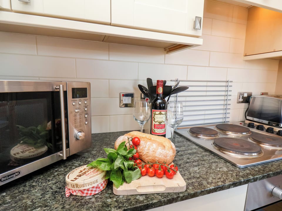 Fridge, dishwasher, electric kettle, toaster