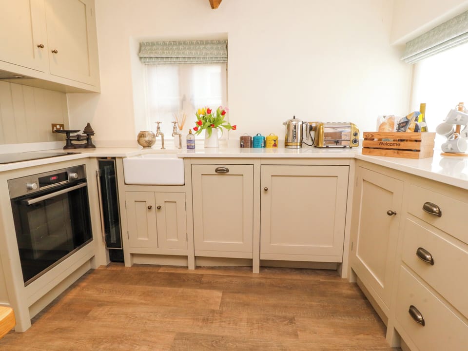 Fridge, dishwasher, electric kettle, toaster