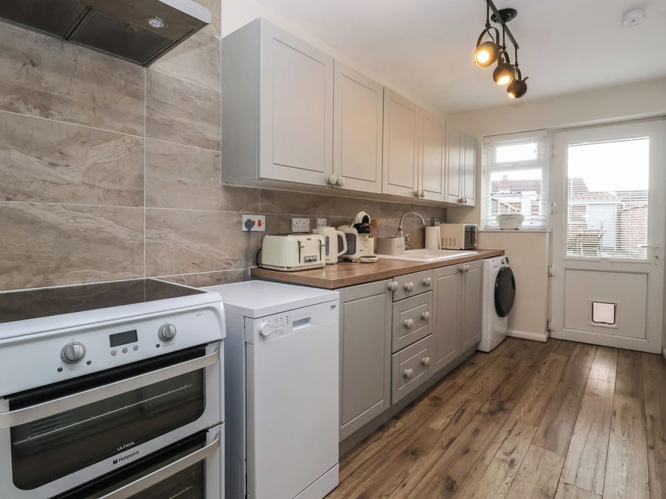Fridge, dishwasher, electric kettle, toaster