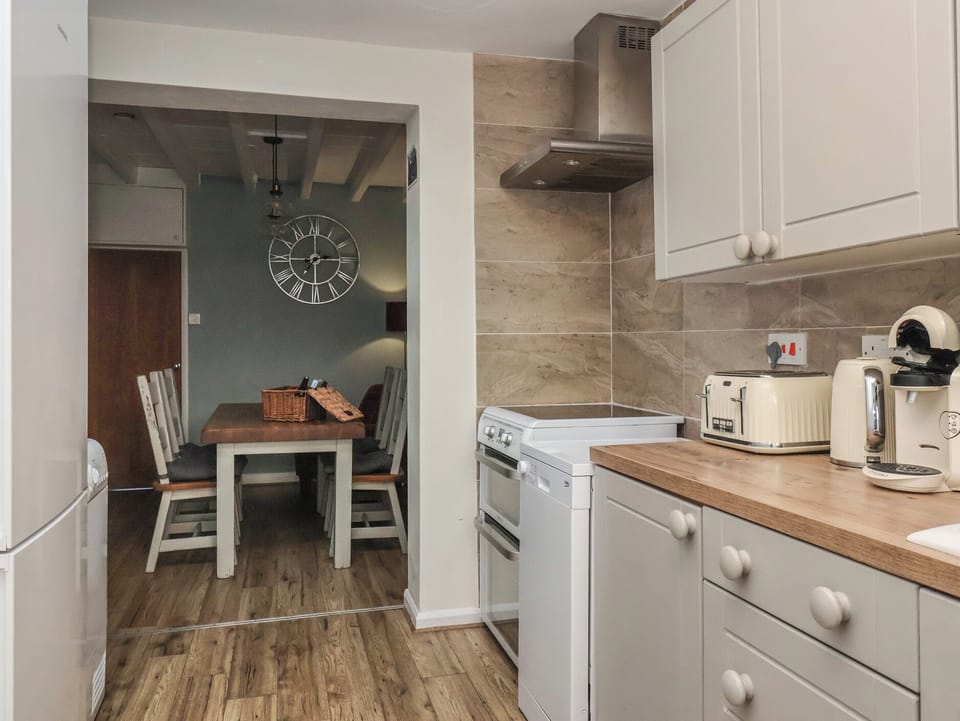 Fridge, dishwasher, electric kettle, toaster