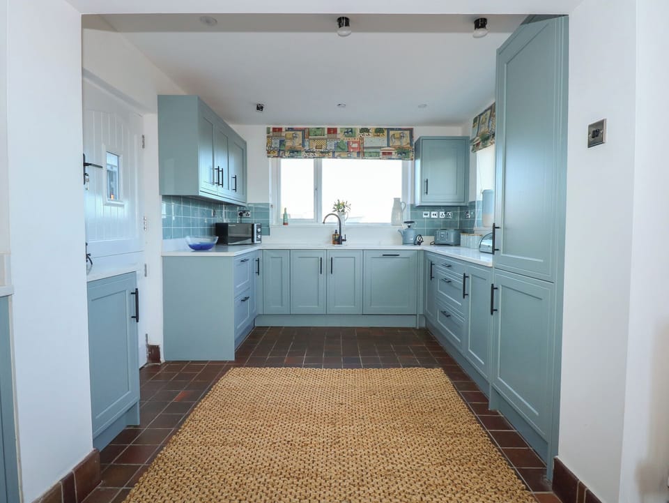 Fridge, dishwasher, electric kettle, toaster