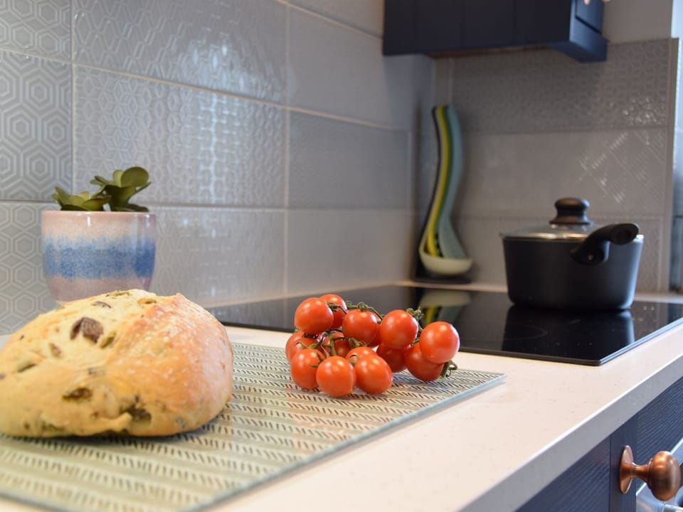 Fridge, dishwasher, electric kettle, toaster