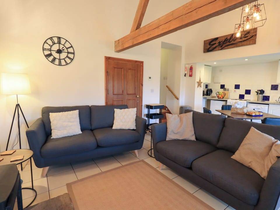 Fireplace, DVD player