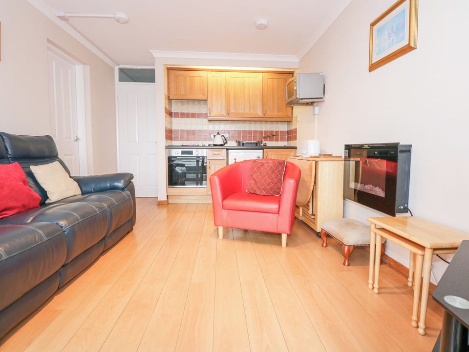 Fireplace, DVD player