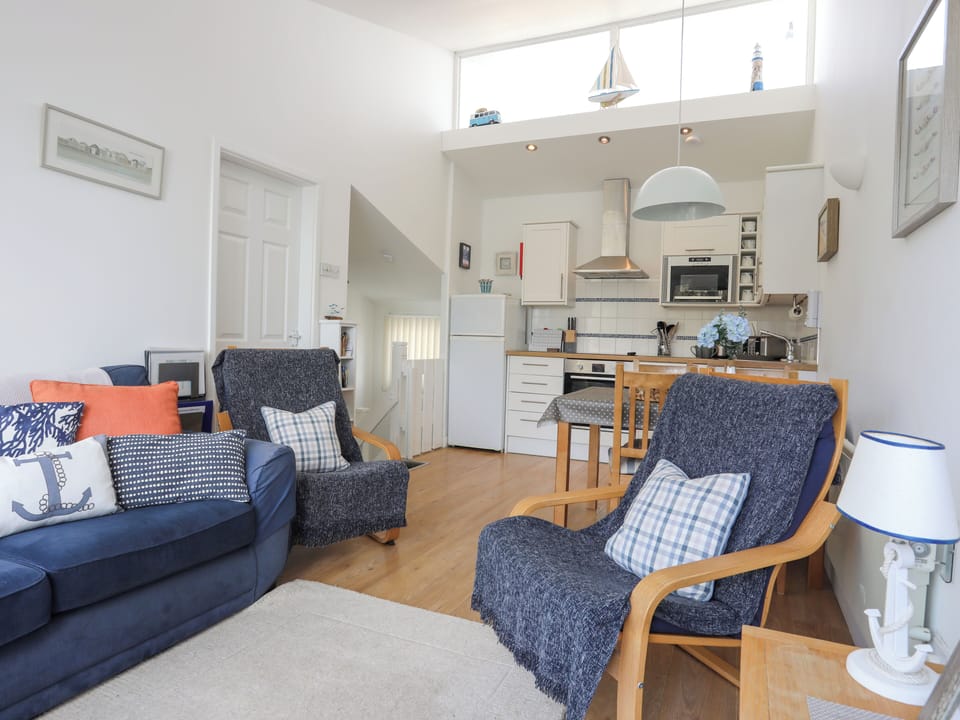 Cottage | Living area