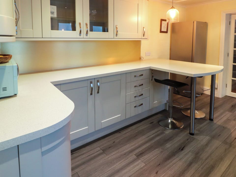 Fridge, electric kettle, toaster, cookware/dishes/utensils