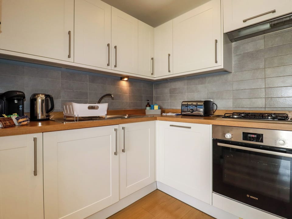 Fridge, dishwasher, electric kettle, toaster