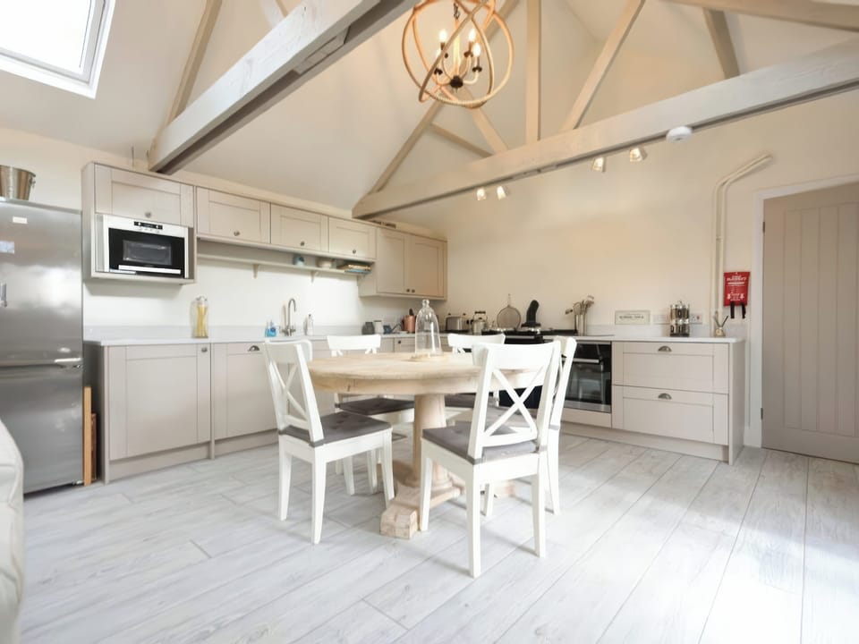 Fridge, dishwasher, electric kettle, toaster