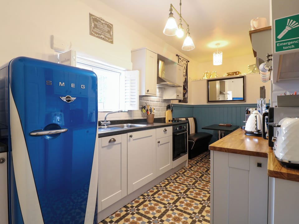 Fridge, dishwasher, electric kettle, toaster