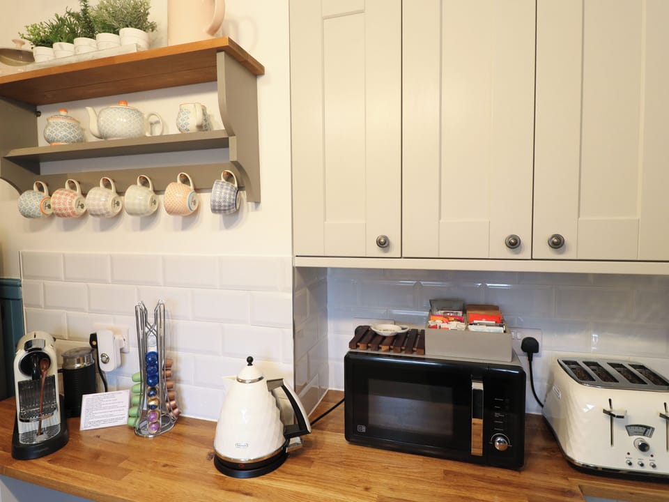 Fridge, dishwasher, electric kettle, toaster