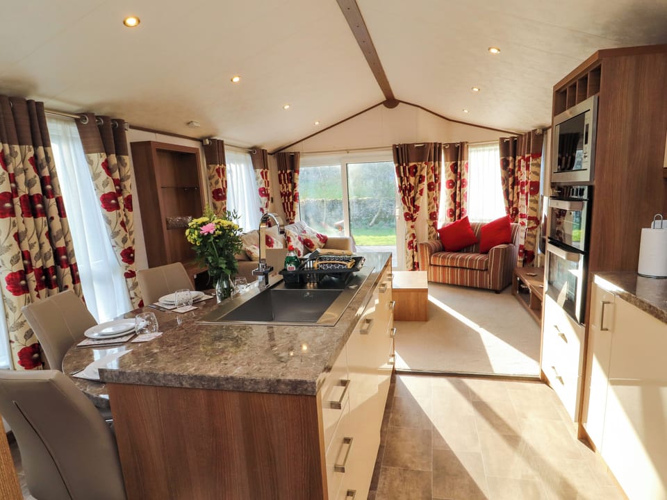 Fridge, microwave, dishwasher, toaster