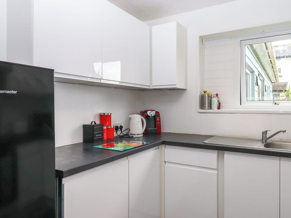 Fridge, dishwasher, electric kettle, toaster