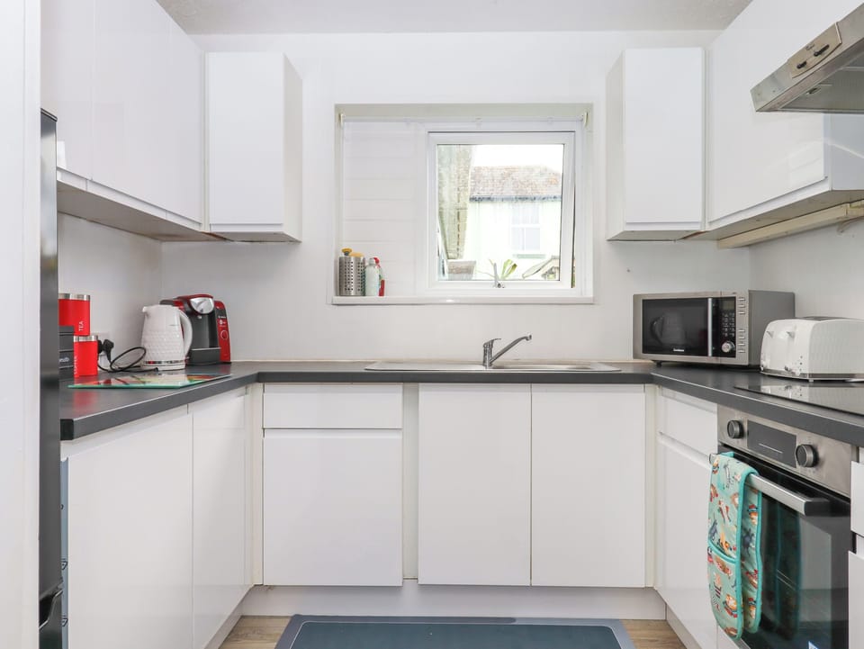 Fridge, dishwasher, electric kettle, toaster