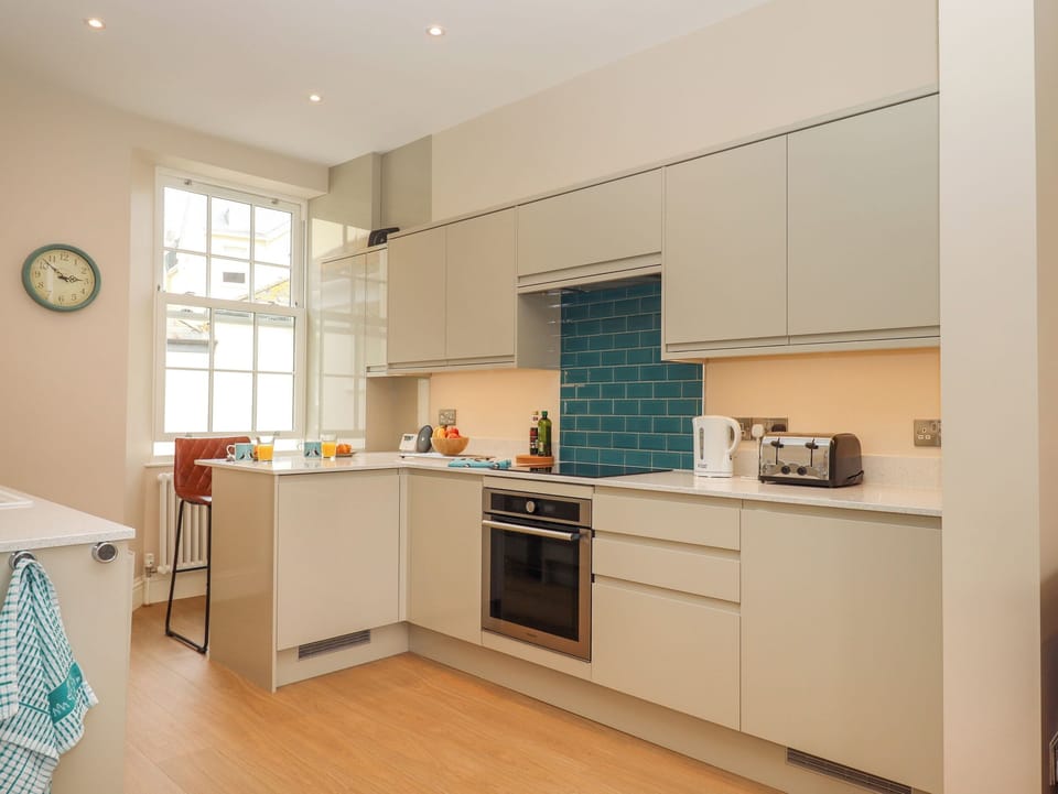 Fridge, dishwasher, electric kettle, toaster