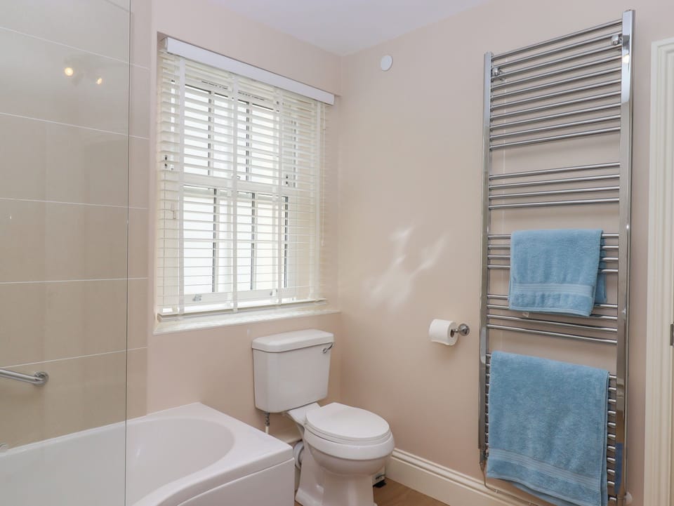 2 Sea Otter House Cottage in Teignmouth