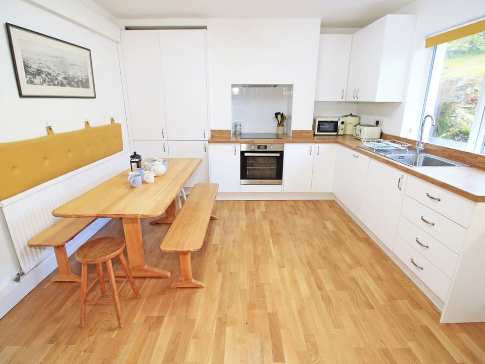 Fridge, dishwasher, electric kettle, toaster