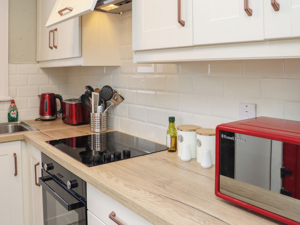 Fridge, dishwasher, electric kettle, toaster