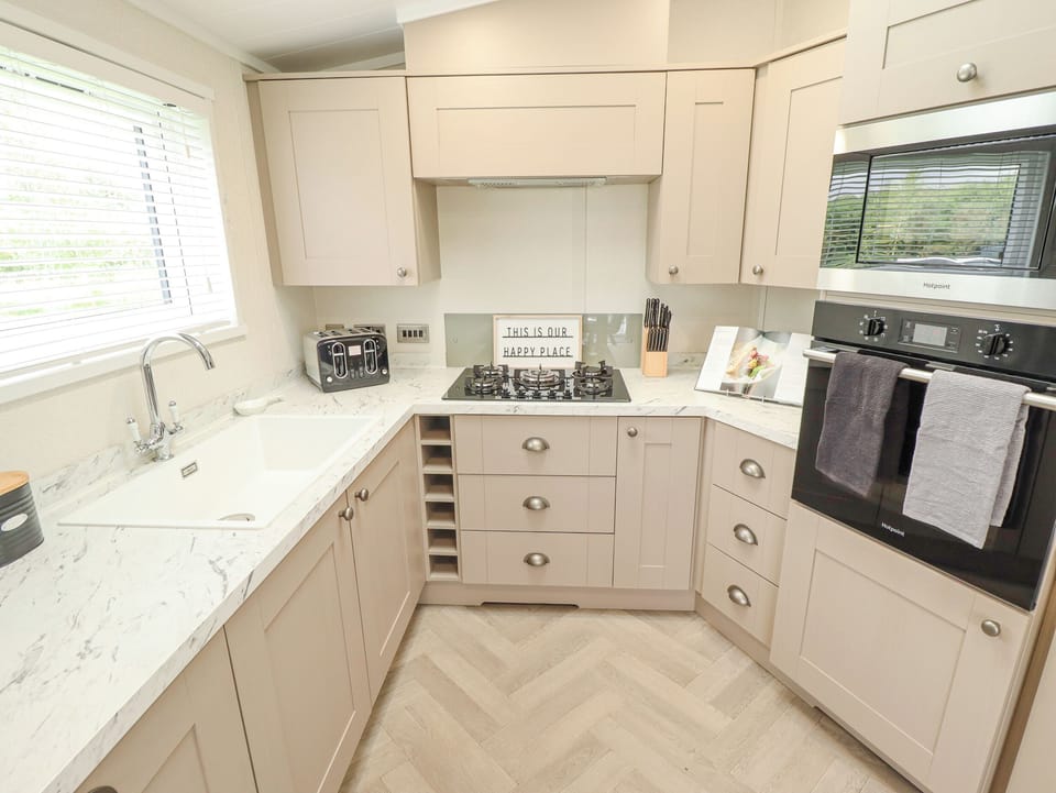 Fridge, dishwasher, electric kettle, toaster