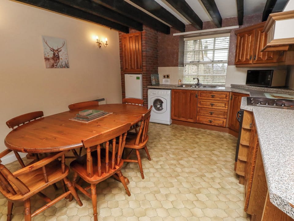 Fridge, microwave, toaster, cookware/dishes/utensils
