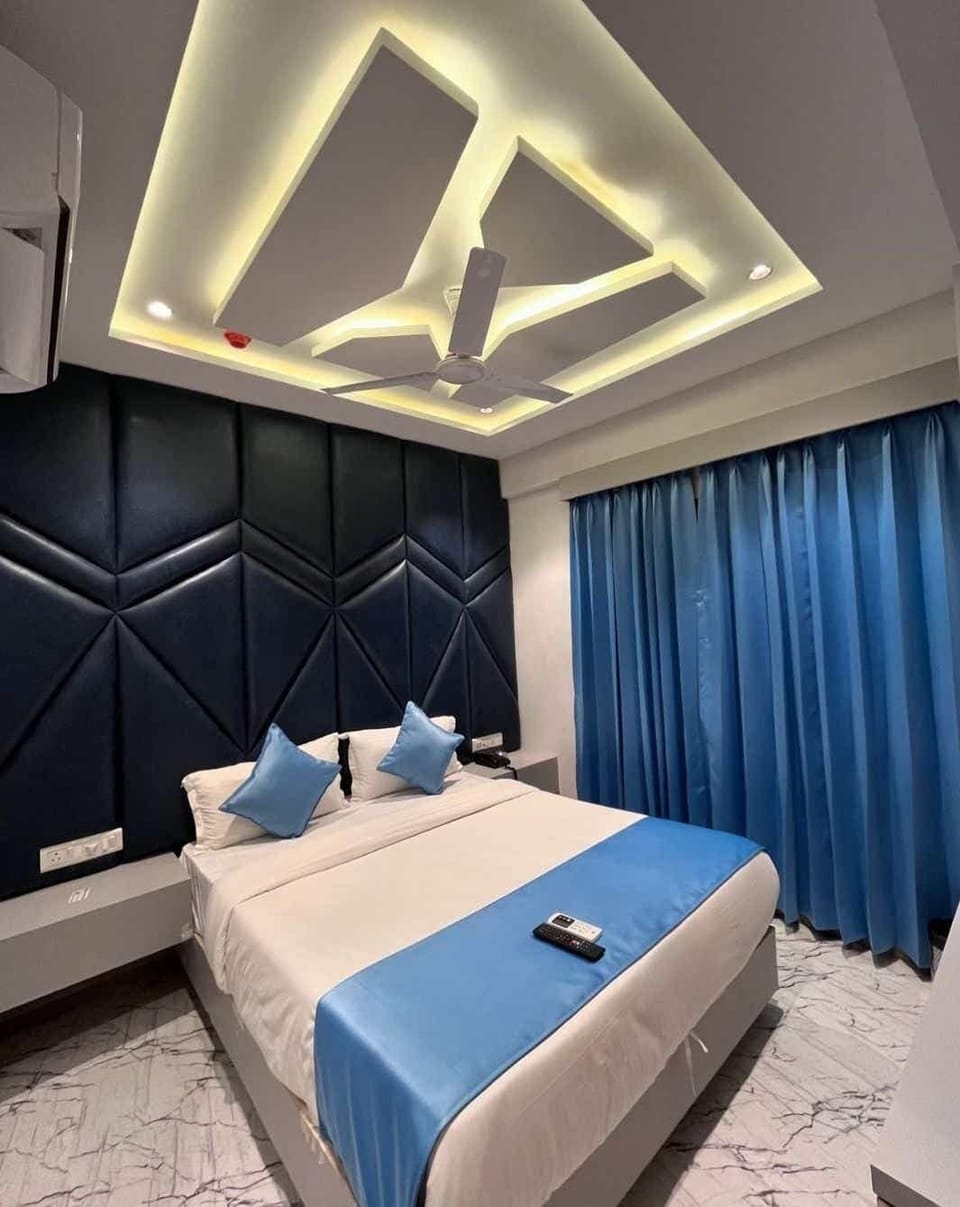 Classic Double Room | Free WiFi