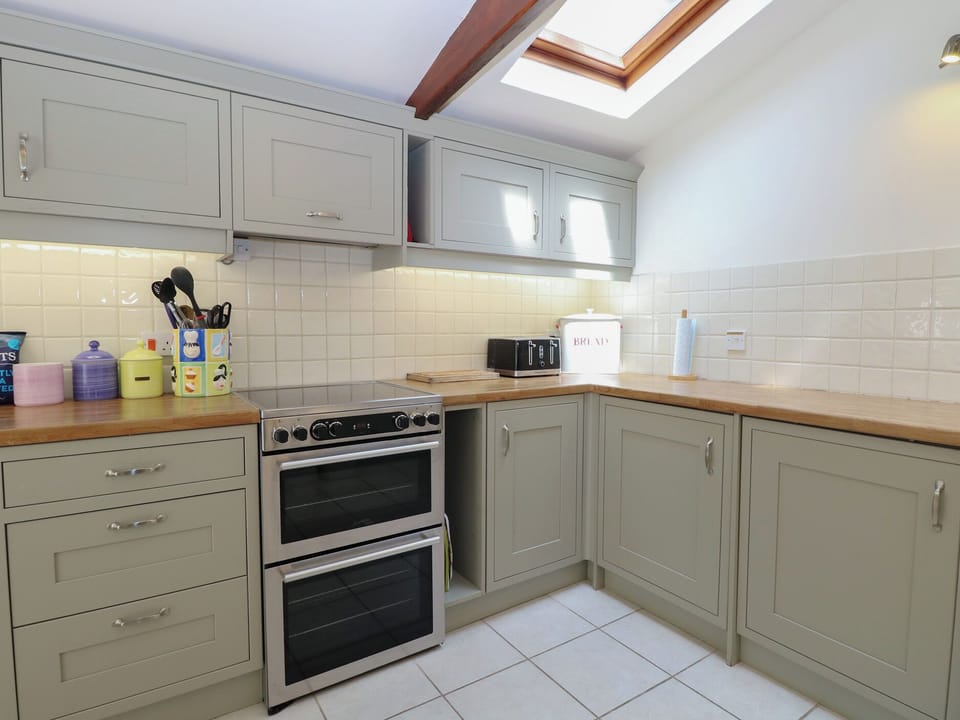 Cottage | Interior