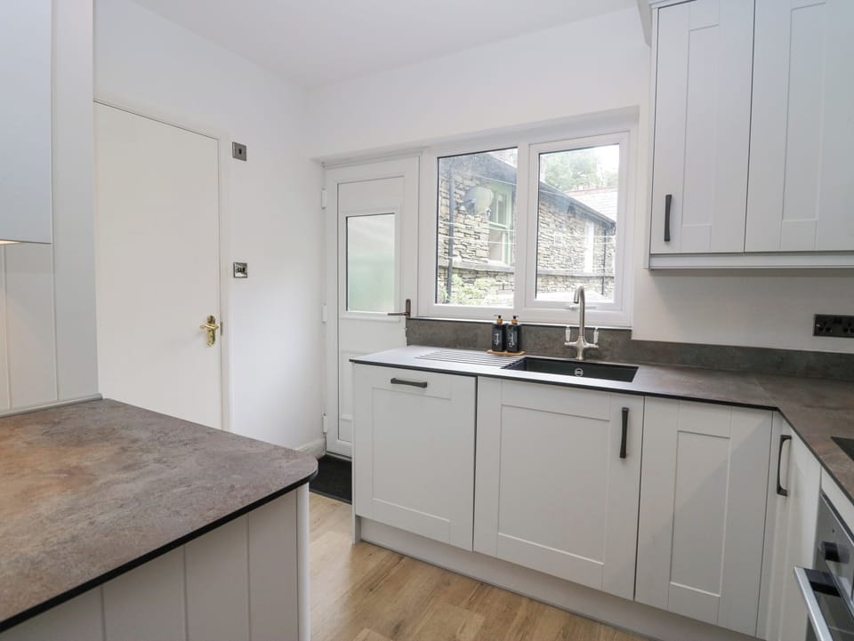 Fridge, dishwasher, electric kettle, toaster