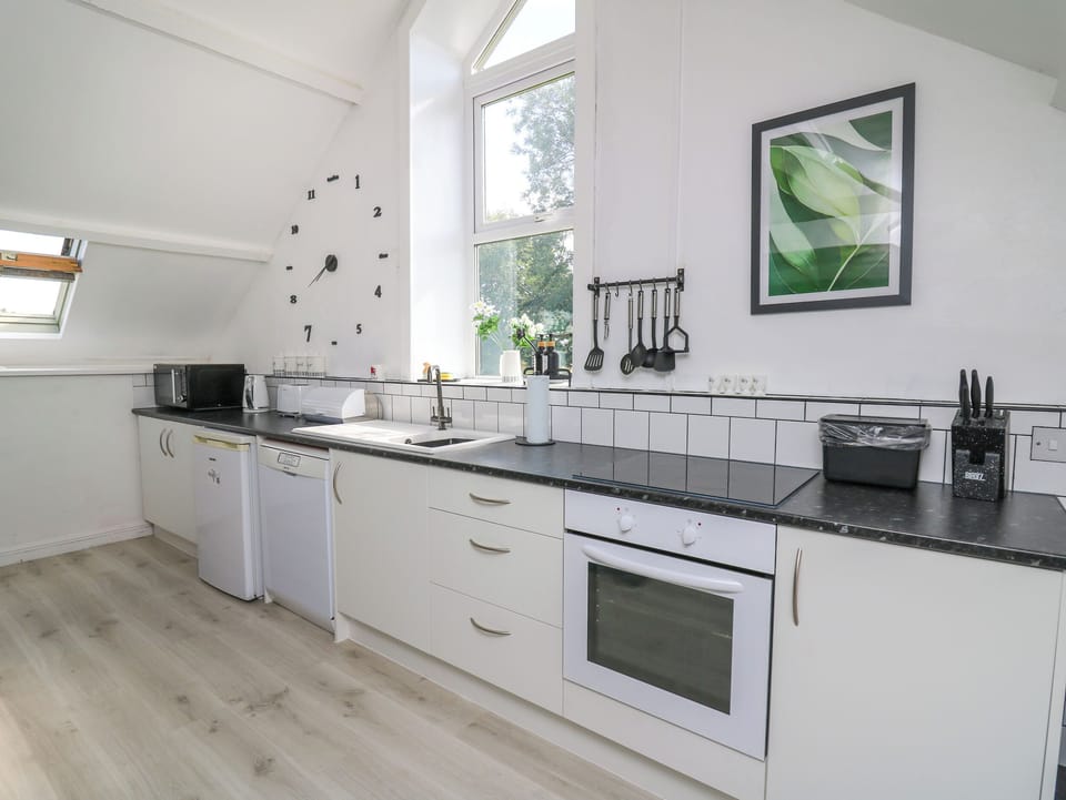 Fridge, dishwasher, electric kettle, toaster