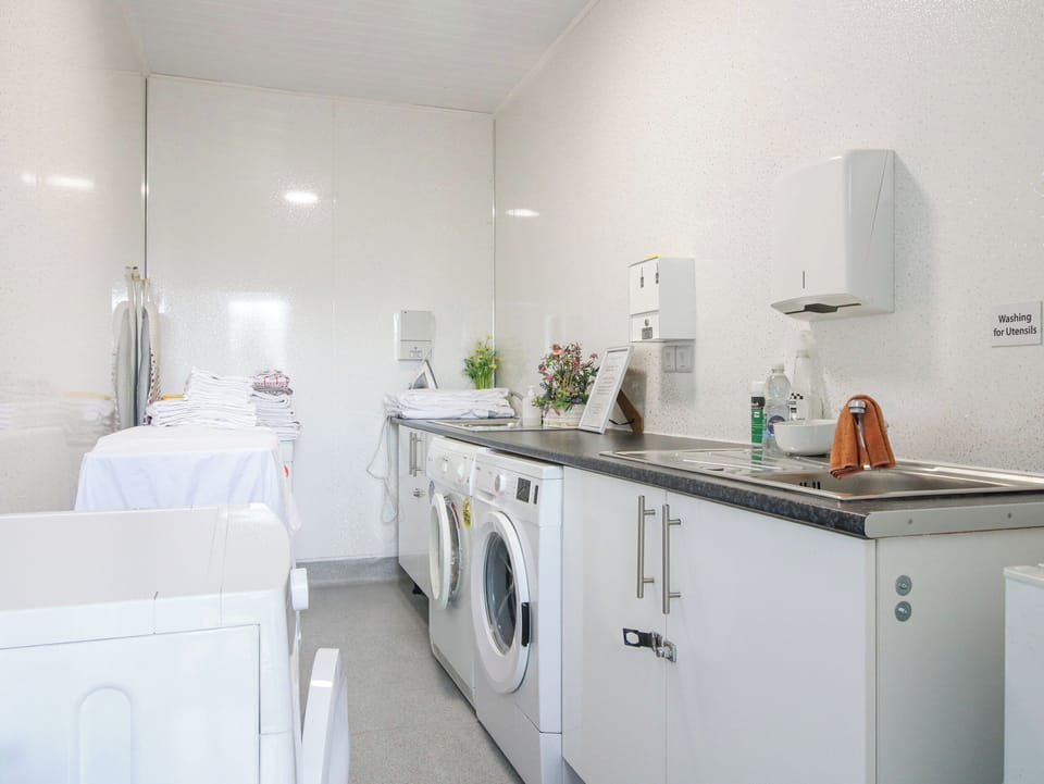 Fridge, dishwasher, electric kettle, cookware/dishes/utensils