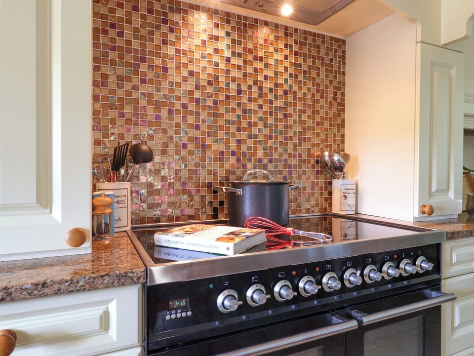 Fridge, dishwasher, electric kettle, toaster