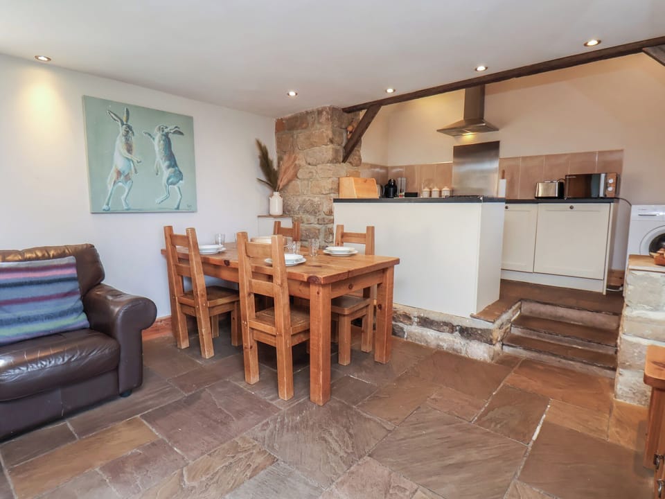 Cottage | Interior