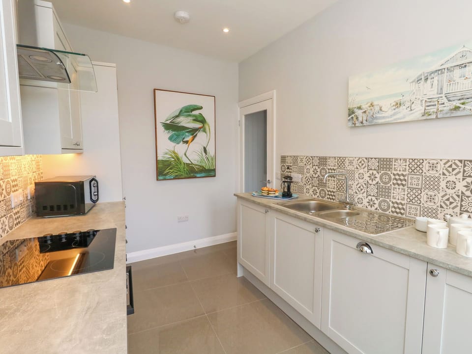 Fridge, dishwasher, electric kettle, toaster