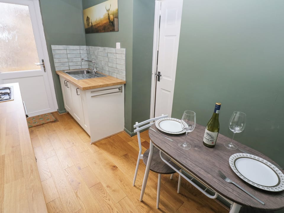 Fridge, electric kettle, toaster, cookware/dishes/utensils