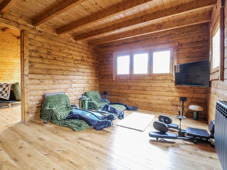 Cottage | Interior