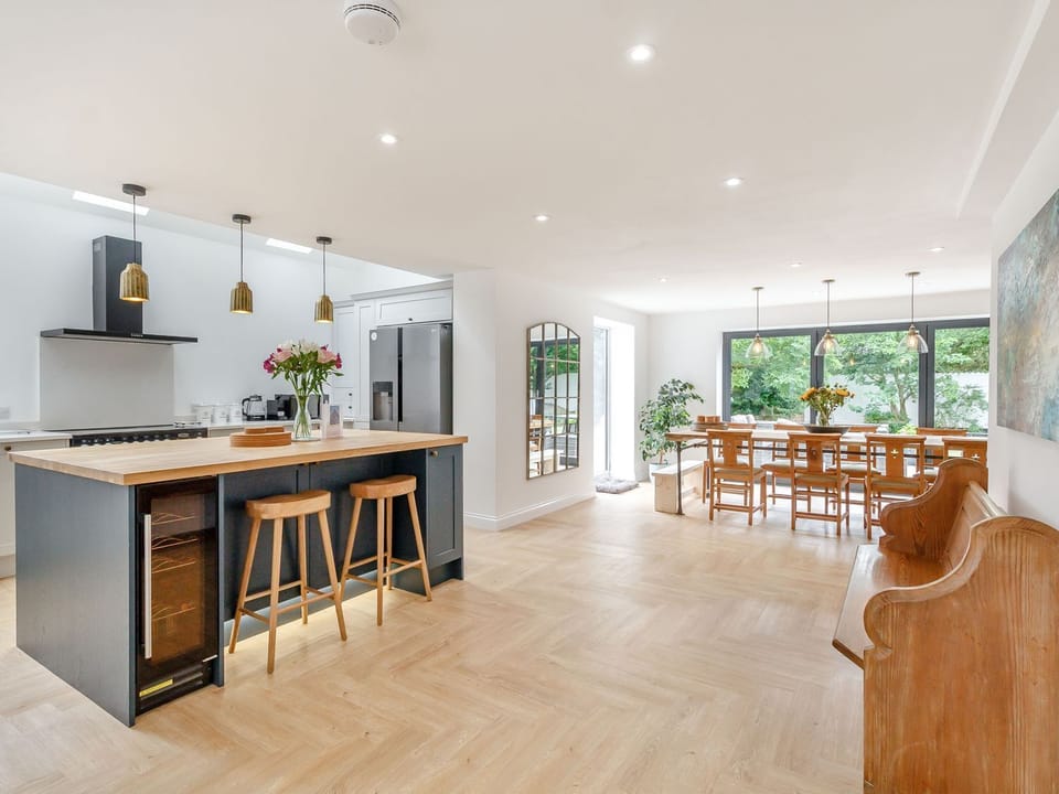 Fridge, dishwasher, electric kettle, toaster