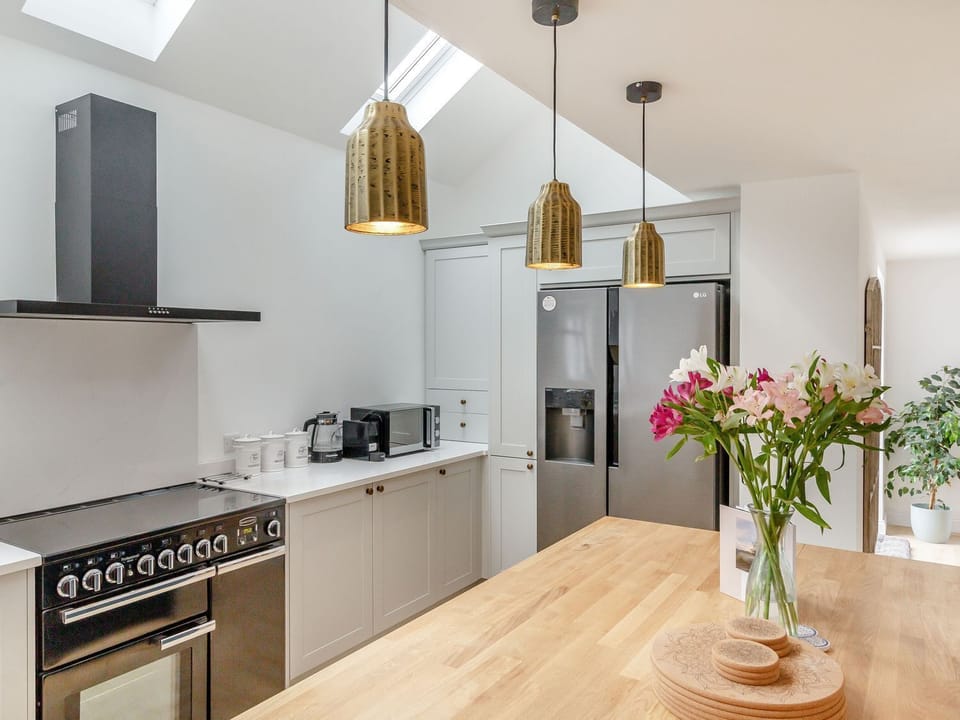 Fridge, dishwasher, electric kettle, toaster