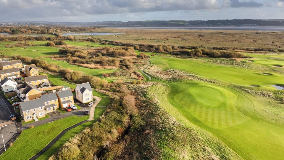 Cottage | Golf