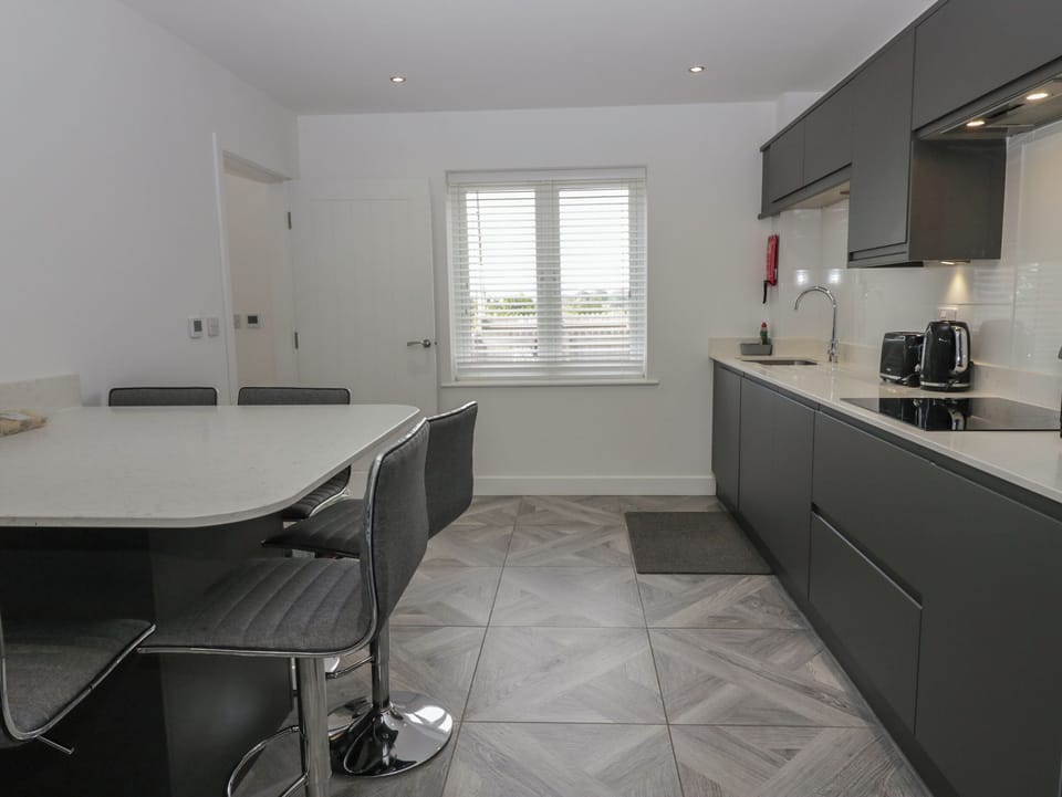Fridge, dishwasher, electric kettle, toaster