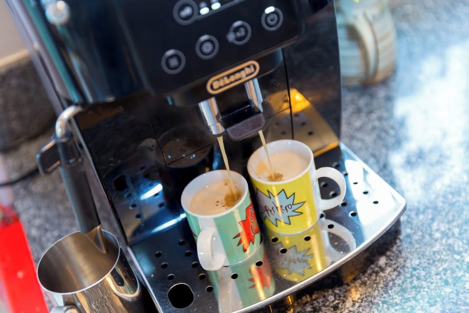 Cottage | Coffee and/or coffee maker