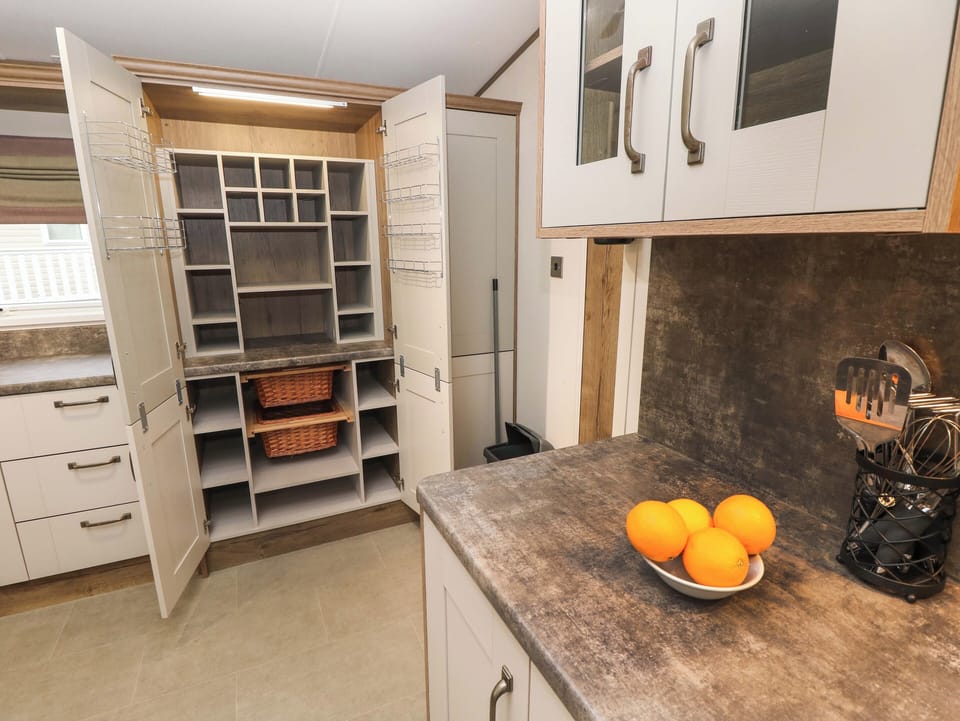 Fridge, dishwasher, electric kettle, toaster