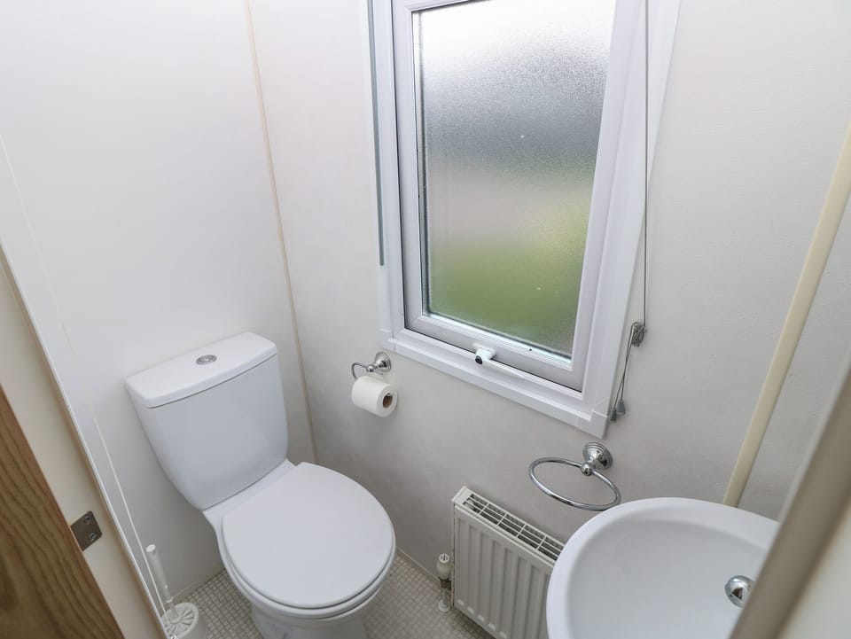 Millrythe Holiday Park Cottage in England