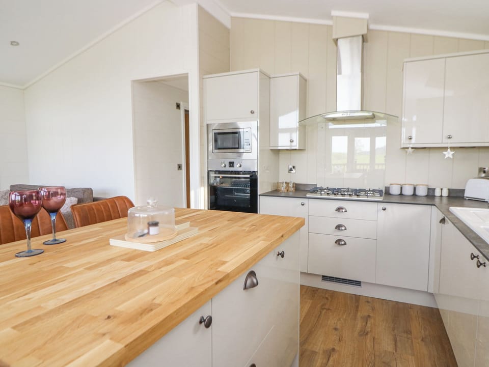 Fridge, dishwasher, electric kettle, toaster