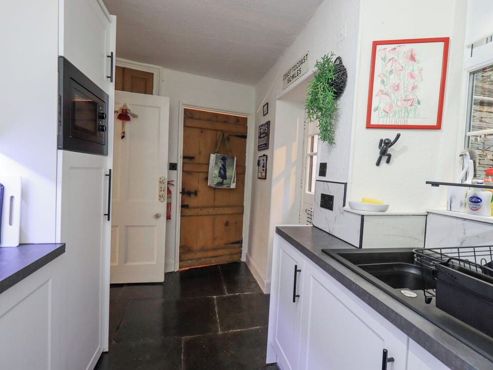 Fridge, dishwasher, electric kettle, toaster
