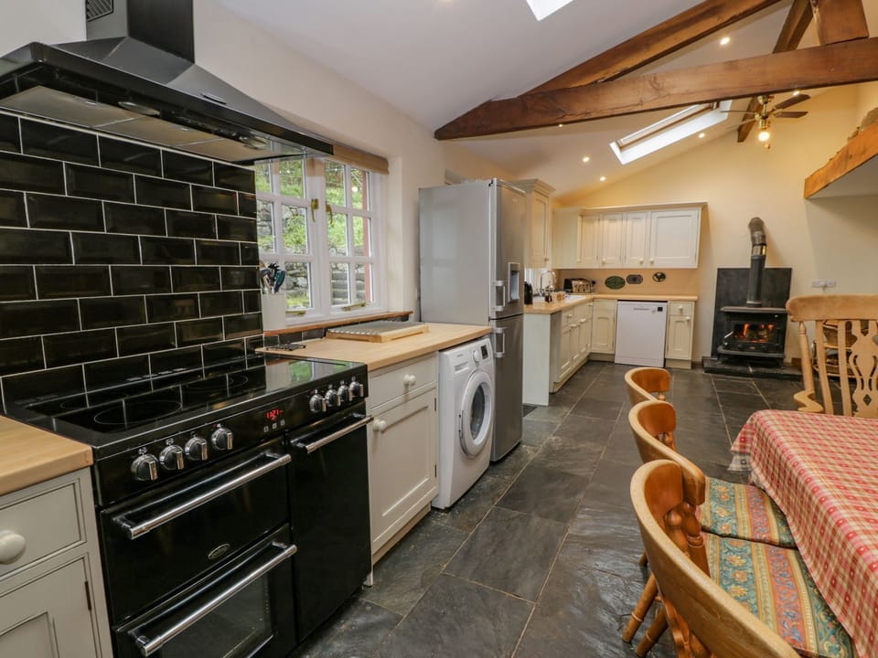 Fridge, dishwasher, electric kettle, toaster