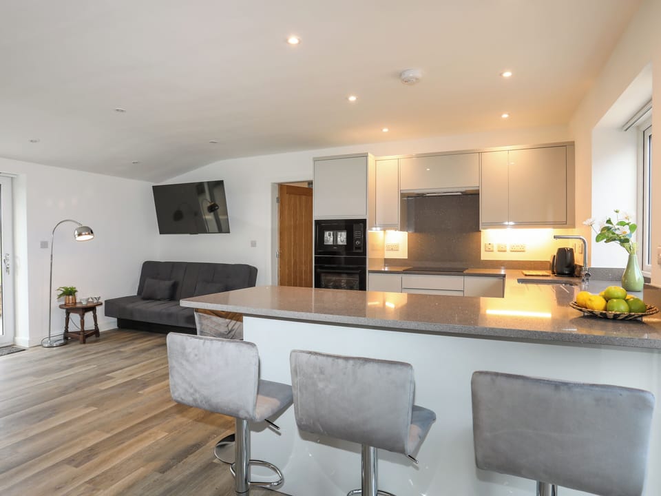 Fridge, dishwasher, electric kettle, toaster