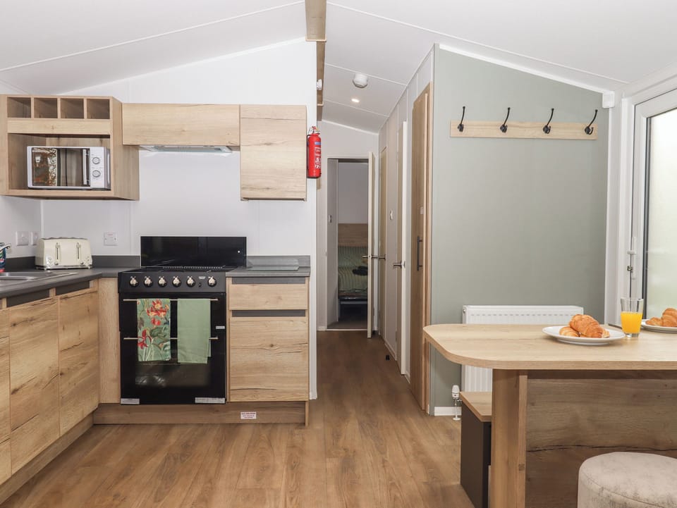 Fridge, dishwasher, electric kettle, toaster