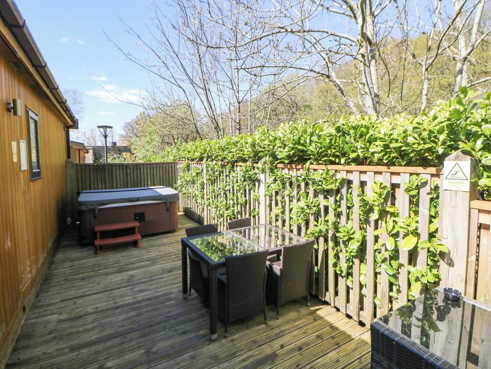 Cottage | Outdoor dining