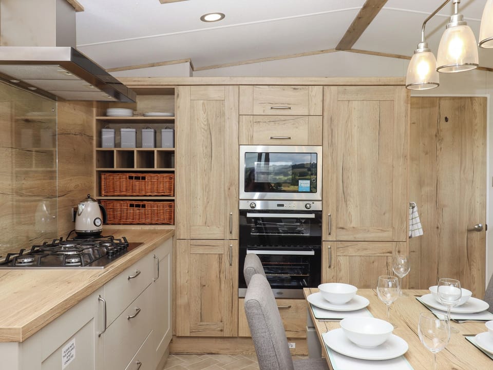 Fridge, dishwasher, electric kettle, toaster