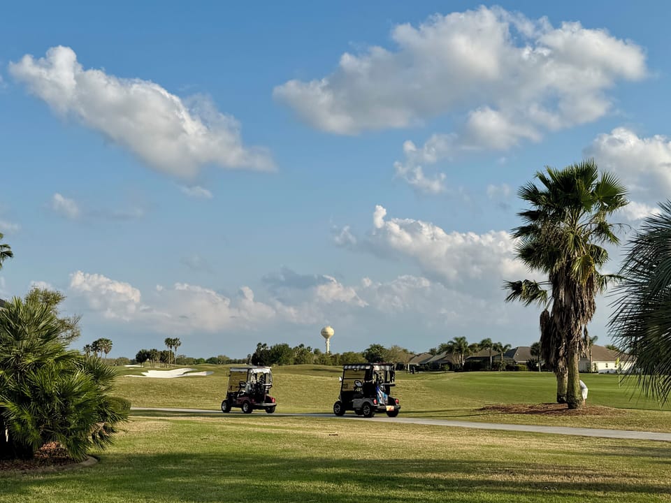 Golf Course View in the Backyard!